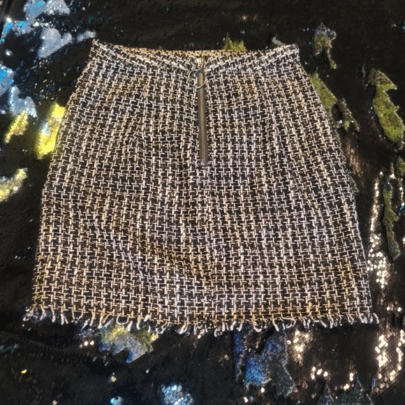 HOUSE OF HARLOW 1960 X REVOLVE Blair Tweed Mini Skirt - Picture 10 of 10